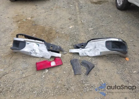 2021 Chevrolet Silverado 1500 2Wd Long Bed Wt z USA, uszkodzony, nr VIN 3GCNWAEF4MG319703